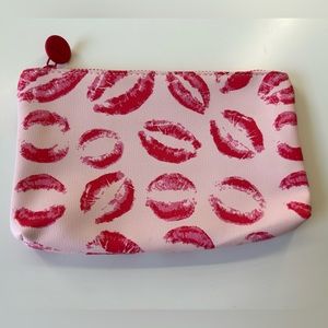 Lipstick Print Makeup Bag